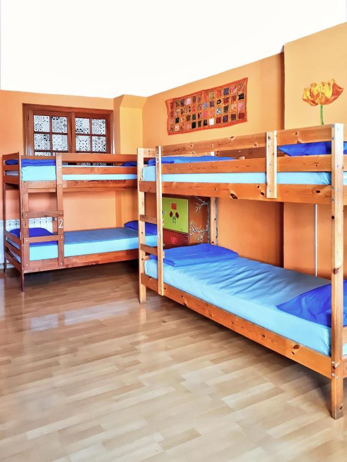 Meiga Backpackers Hostel Santiago de Compostela Exterior photo